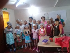 Curso de conservas y reposteria para niños : las nuevas propuestas de la Direccion de Politicas de Género