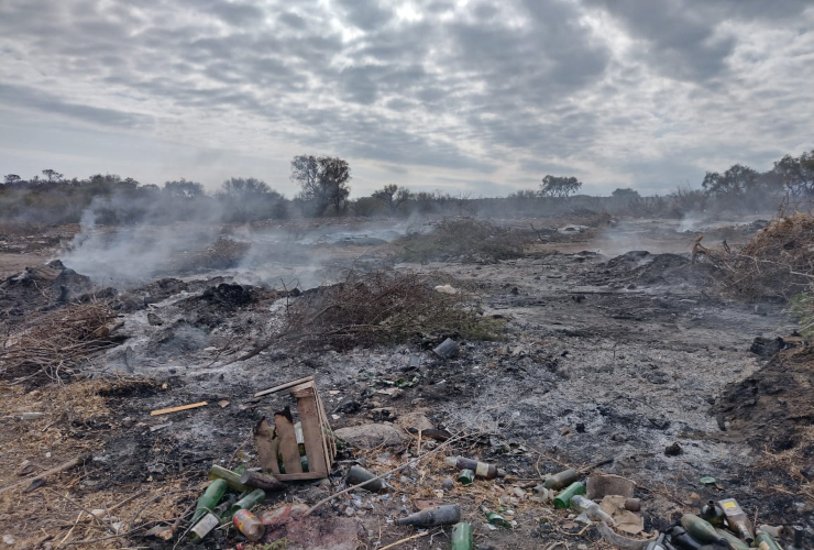 San Luis: Sancionaron a un Municipio por quemar residuos urbanos