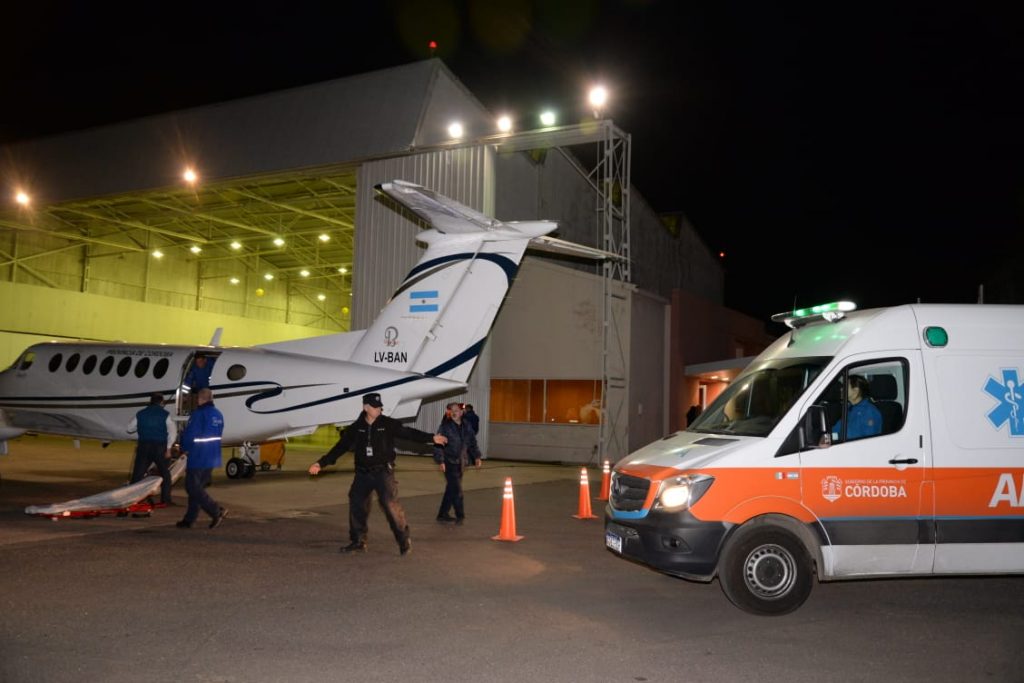 Inédito: Una niña será trasladada desde Perú a Córdoba en el avión sanitario de la Provincia